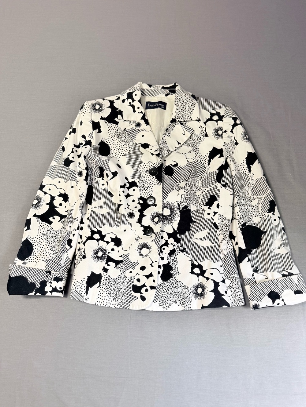 Vintage Evan-Picone Black White Abstract Floral Print 3 Button Blazer Jacket
